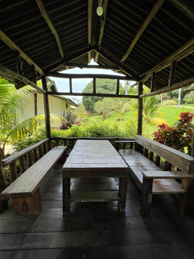 Beach House Kampung Genting Kültér fotó