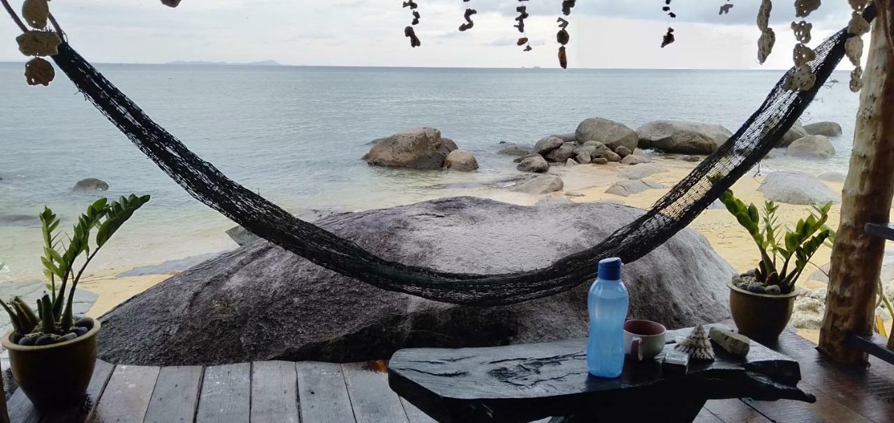 Beach House Kampung Genting Kültér fotó